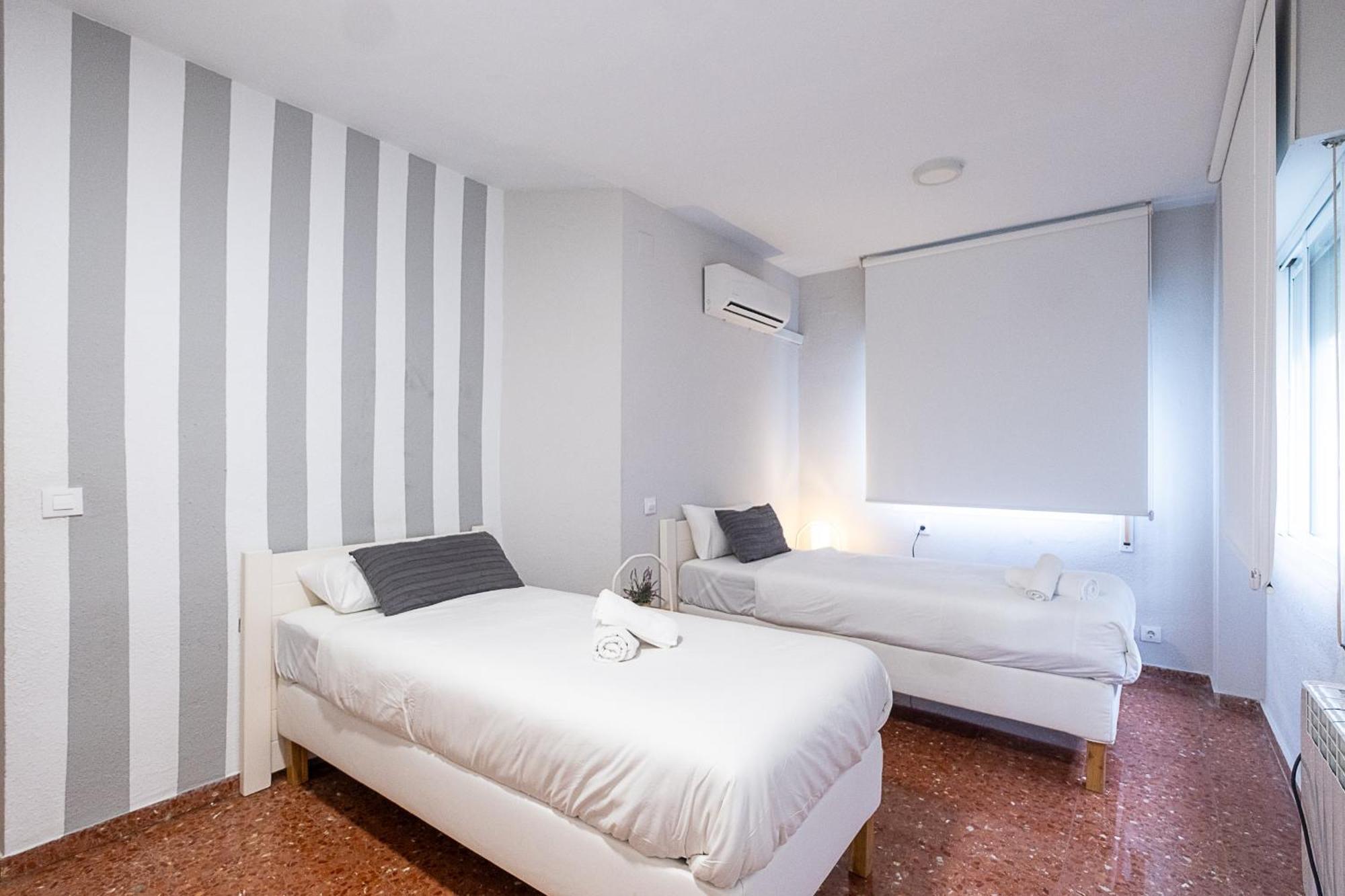 Apartamento New Folch Sevilla A Esterno foto